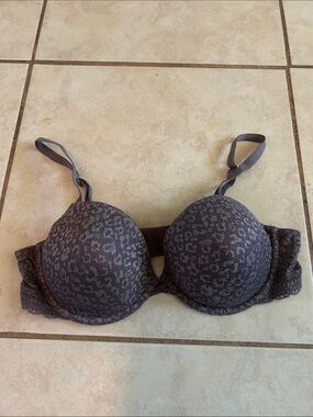 Gilligan & O'Malley Charcoal Lace Overlay Bra 38C